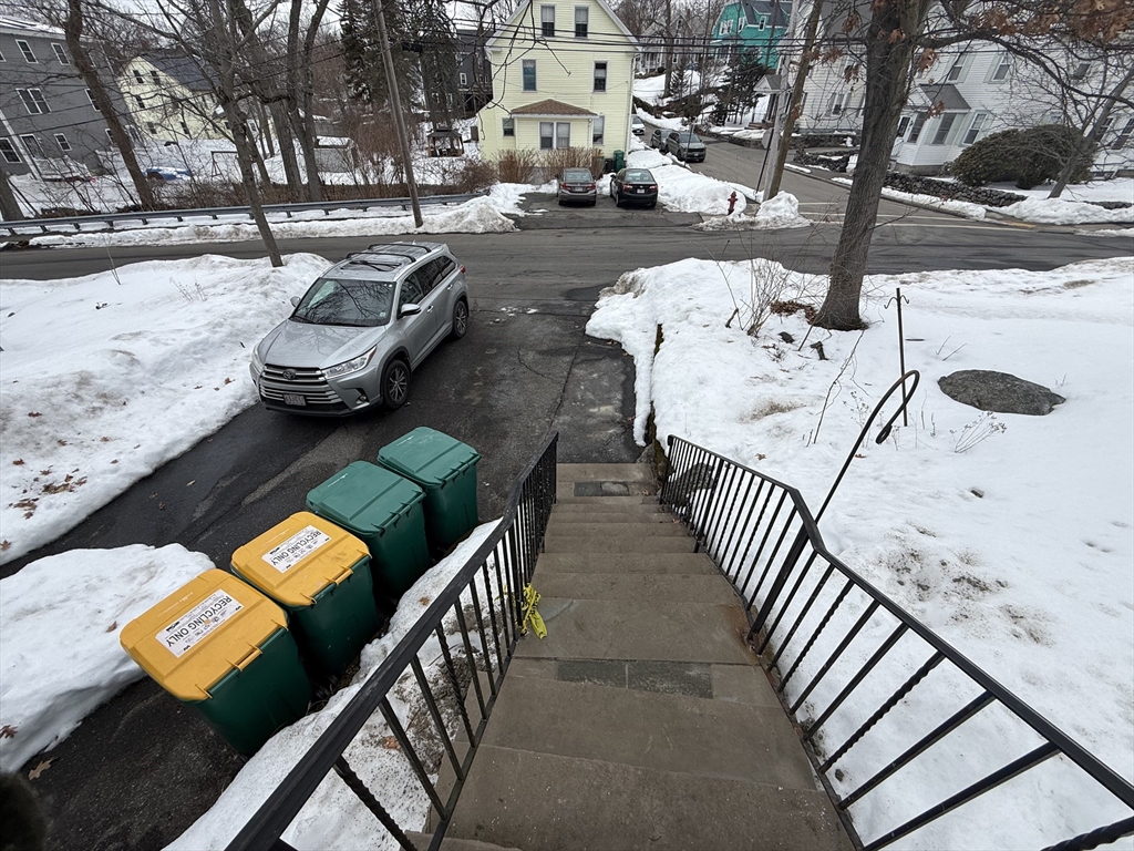 39 Jefferson Avenue Woburn, MA 01801 - Photo 2 of 12