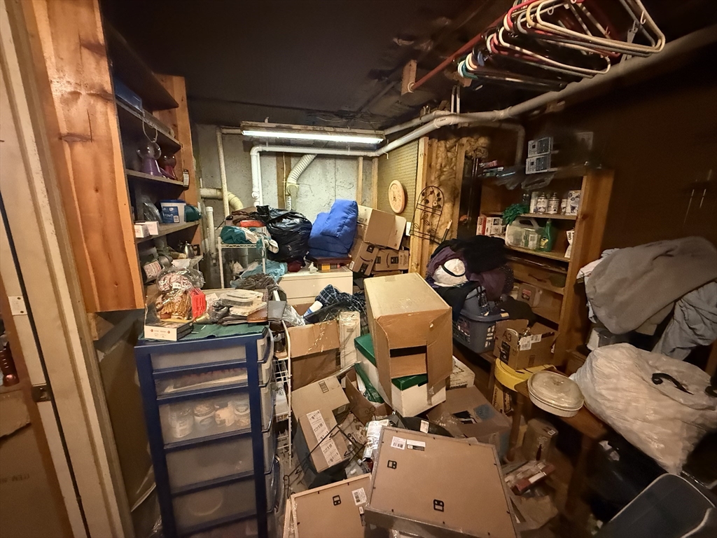 39 Jefferson Avenue Woburn, MA 01801 - Photo 4 of 12
