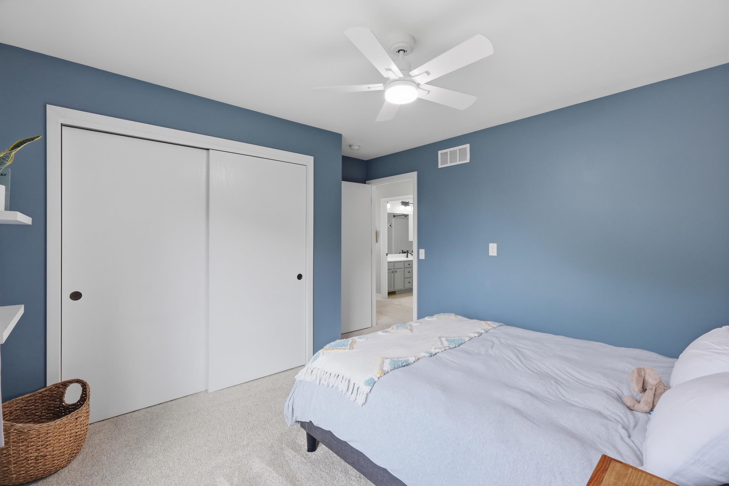 1271 Gas Light Sun Prairie, WI 53590 - Photo 34 of 71
