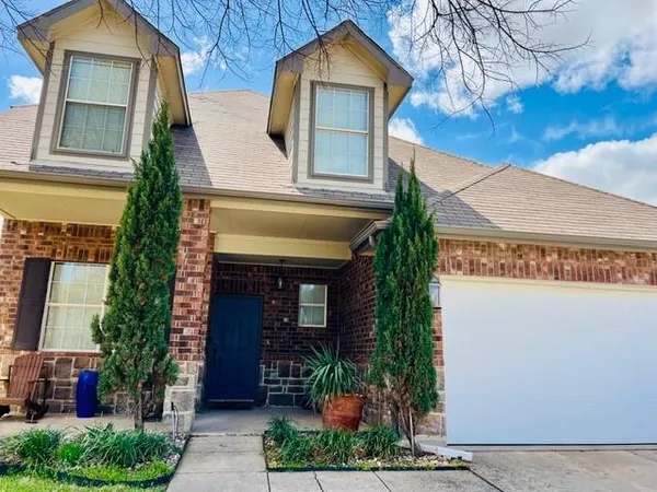 $2,600 | 1121 Golden Eagle Court, Aubrey, TX 76227