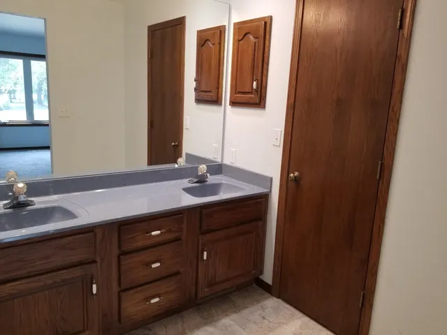 $299,900 | 20 Braid Hill Drive, Winfield, KS 67156