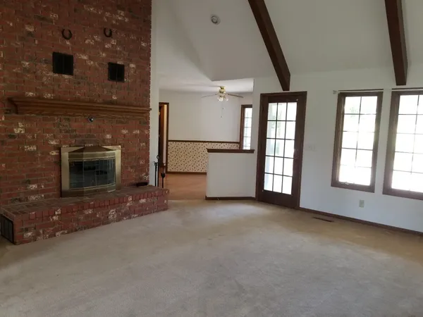 $299,900 | 20 Braid Hill Drive, Winfield, KS 67156