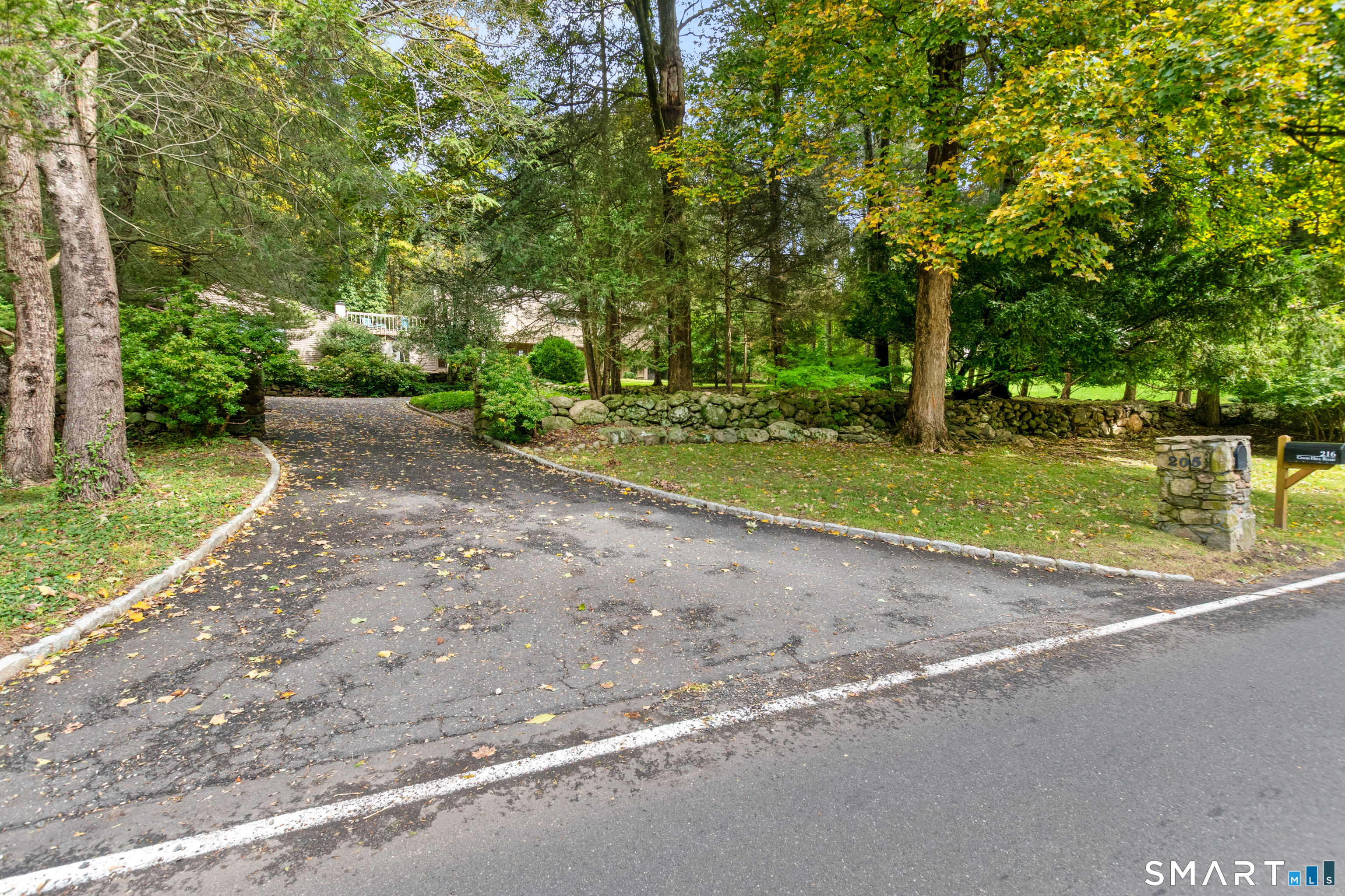 205 Good Hill Road Weston, CT 06883 - Photo 1 of 11 Gallery Image 1