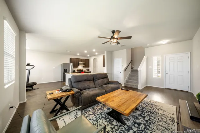 $1,795 | 2423 Applewhite Meadow, San Antonio, TX 78224