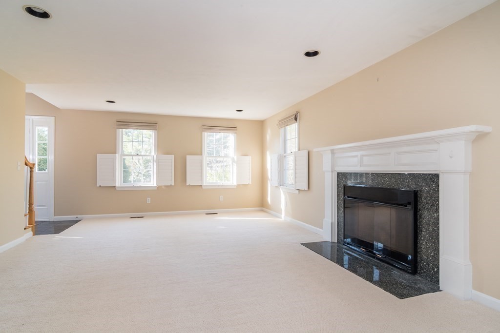 33 Old Fields Road Sandwich, MA 02563 - Photo 12 of 39 Gallery Image 12
