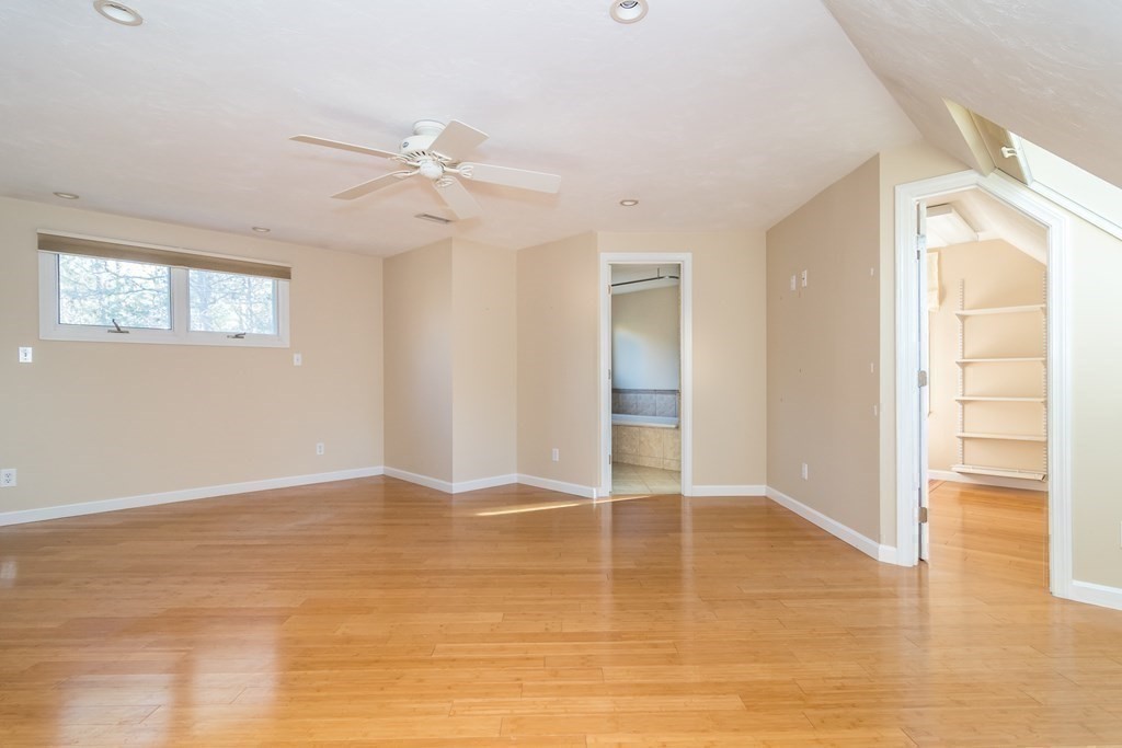 33 Old Fields Road Sandwich, MA 02563 - Photo 25 of 39 Gallery Image 25