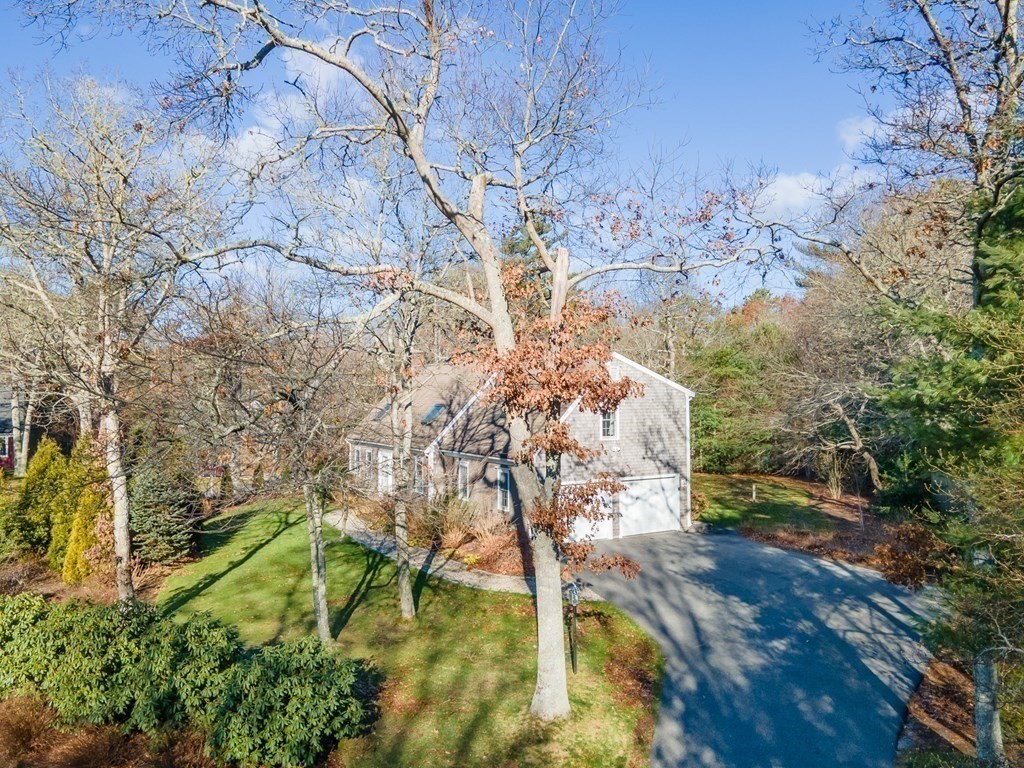 33 Old Fields Road Sandwich, MA 02563 - Photo 4 of 39 Gallery Image 4
