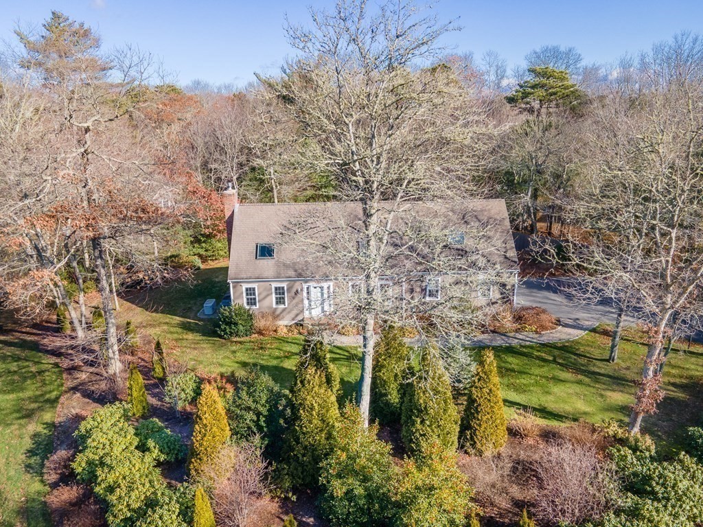 33 Old Fields Road Sandwich, MA 02563 - Photo 5 of 39 Gallery Image 5