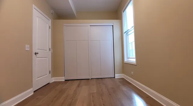 $3,500 | 2131 West Grace Street, Unit 2, Chicago, IL 60618