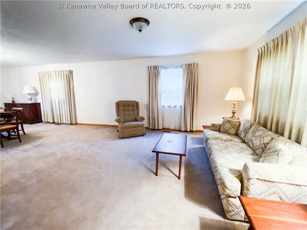 1581 Smith Road Charleston, WV 25314 - Photo 10 of 39 Gallery Image 10