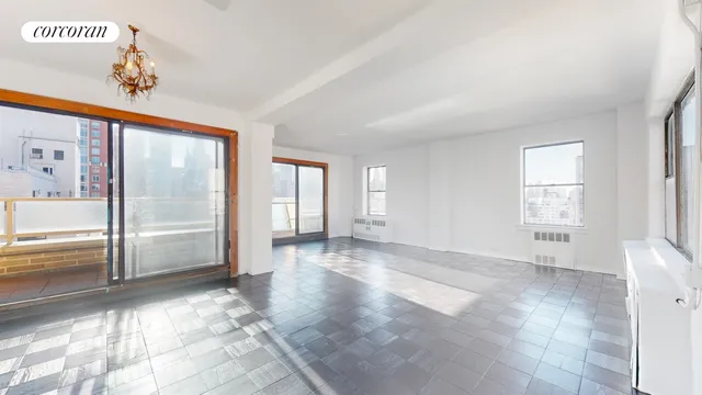 $995,000 | 167 East 67th Street, Unit PHA | Lenox Hill