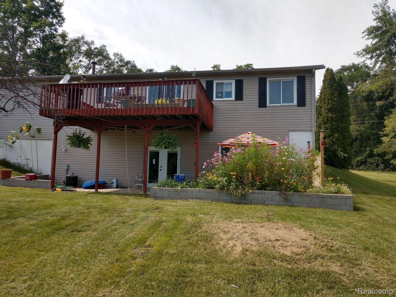 8907 Pettysville Road Pinckney, MI 48169 - Photo 20 of 22 IMG_0187.jpg