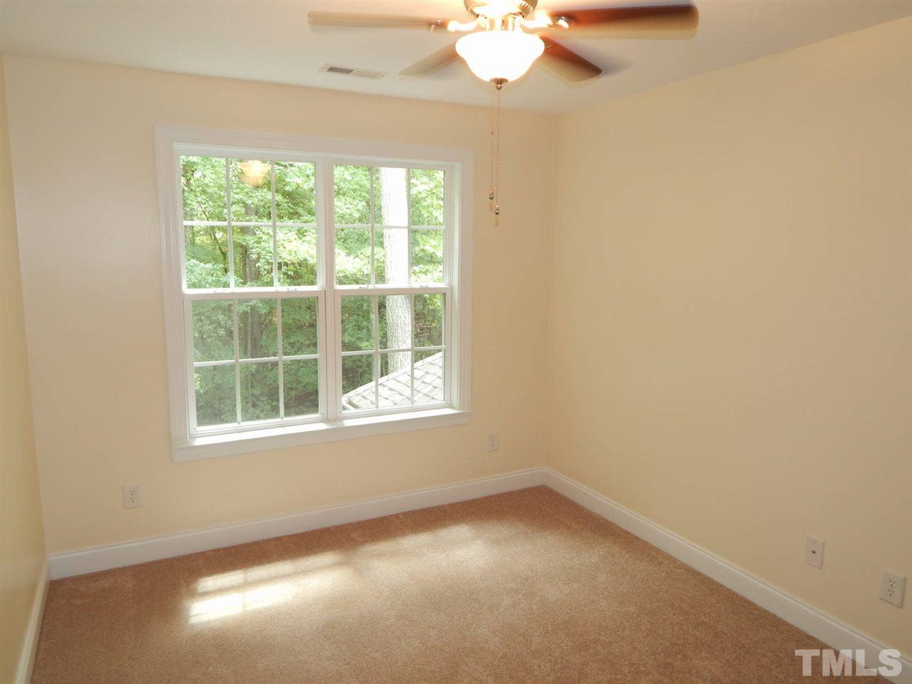146 East Waycliff Road Henderson, NC 27537 - Photo 13 of 23 Gallery Image 13