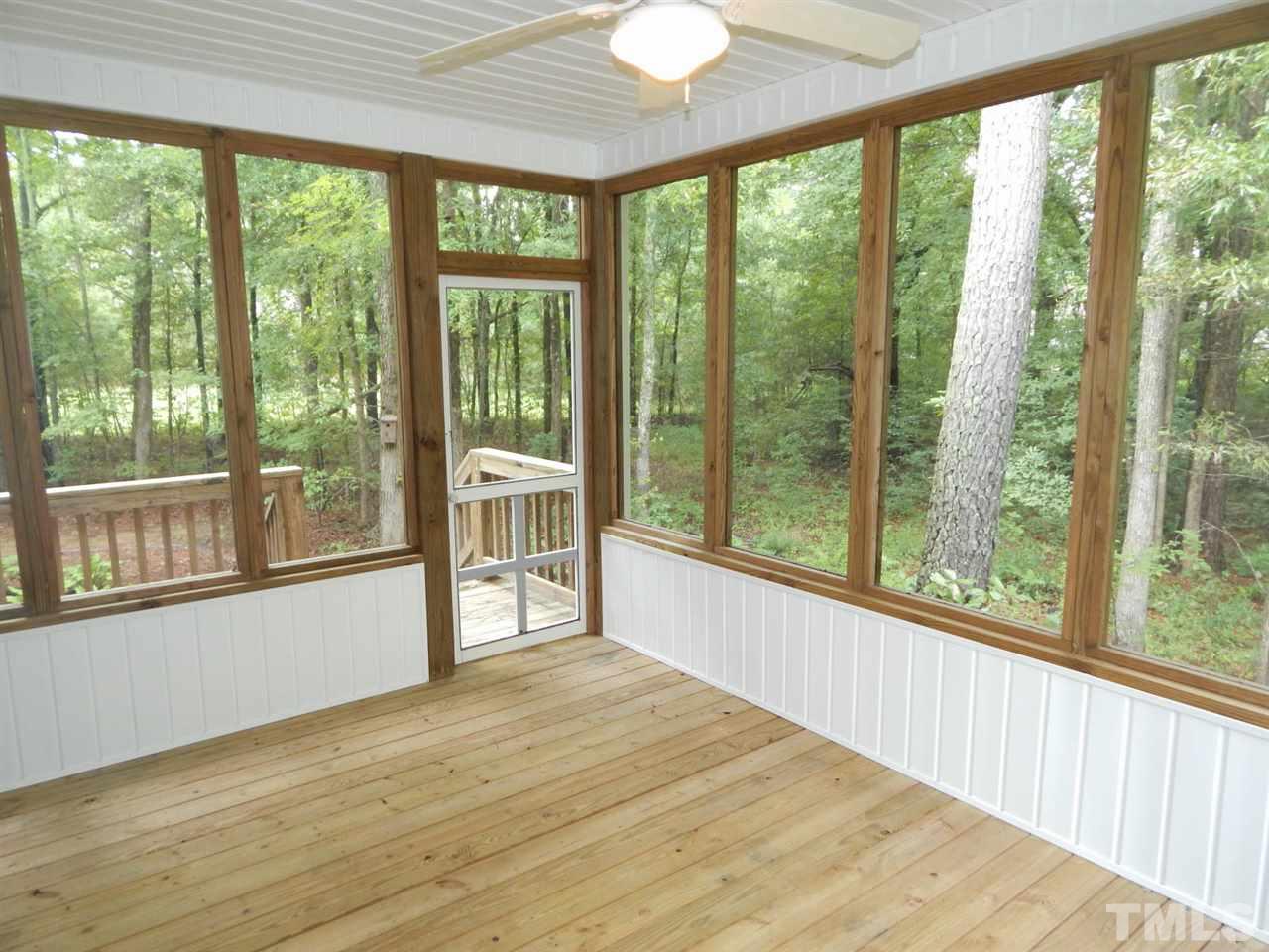 146 East Waycliff Road Henderson, NC 27537 - Photo 18 of 23 Gallery Image 18