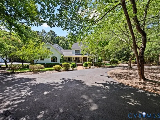 $990,000 | 9933 3rd Branch Drive, Chesterfield, VA 23832