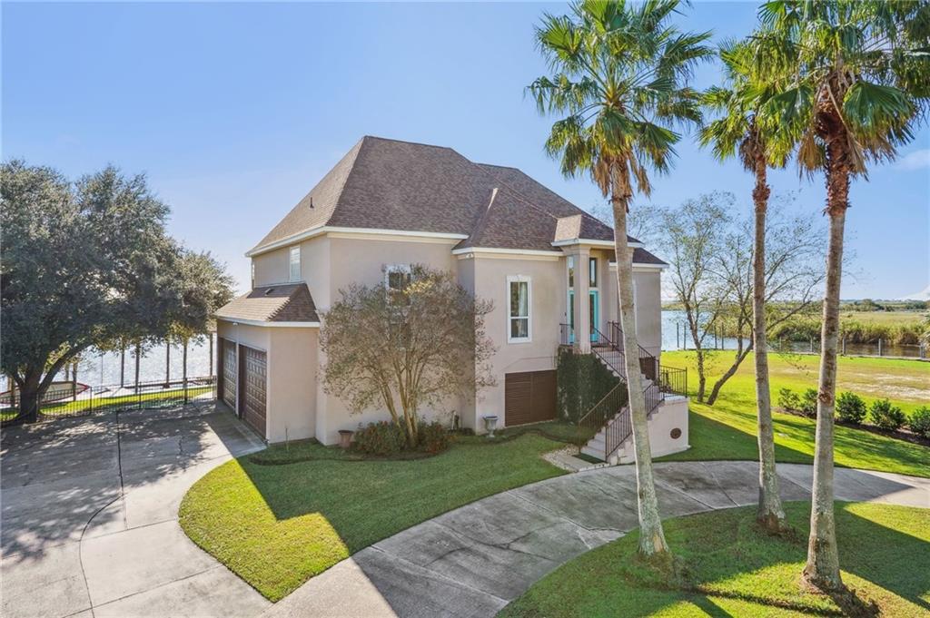 1056 Peninsula Drive Slidell, LA 70460 - Photo 3 of 54