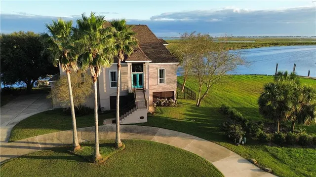 $610,000 | 1056 Peninsula Drive, Slidell, LA 70460