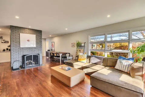 $1,200,000 | 49 Sagamore Avenue, Portsmouth, NH 03801