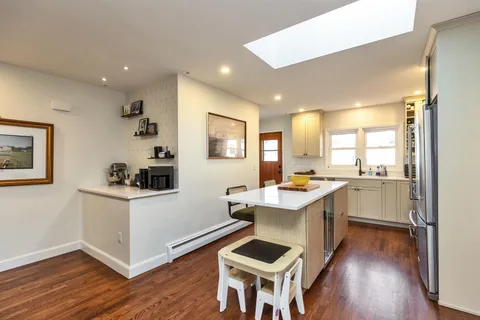 $1,200,000 | 49 Sagamore Avenue, Portsmouth, NH 03801