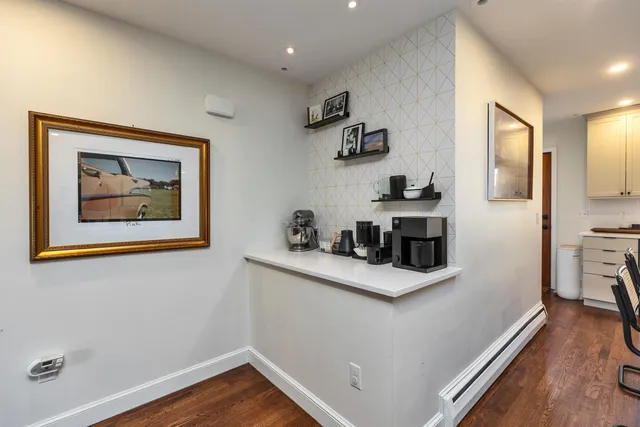 $1,200,000 | 49 Sagamore Avenue, Portsmouth, NH 03801