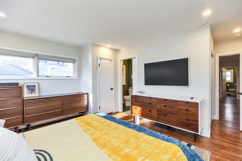 $1,200,000 | 49 Sagamore Avenue, Portsmouth, NH 03801