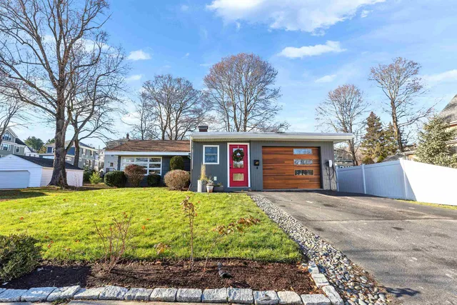 $1,200,000 | 49 Sagamore Avenue, Portsmouth, NH 03801