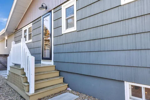 $1,200,000 | 49 Sagamore Avenue, Portsmouth, NH 03801