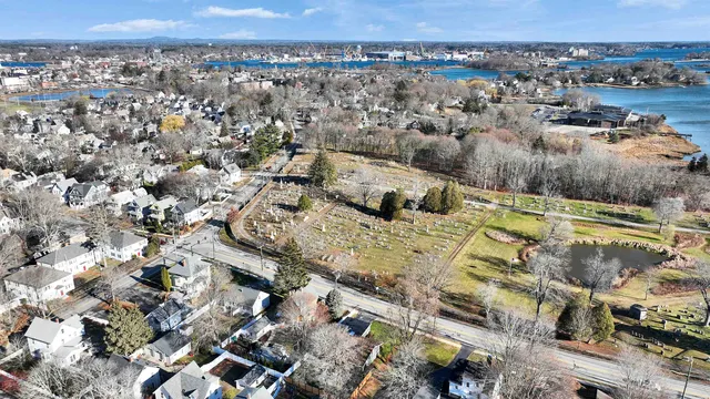 $1,200,000 | 49 Sagamore Avenue, Portsmouth, NH 03801