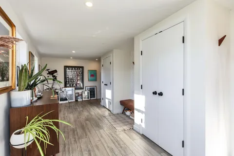 $1,200,000 | 49 Sagamore Avenue, Portsmouth, NH 03801