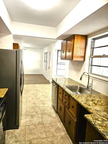 $1,595 | 8111 Hunters Forest Drive, San Antonio, TX 78239