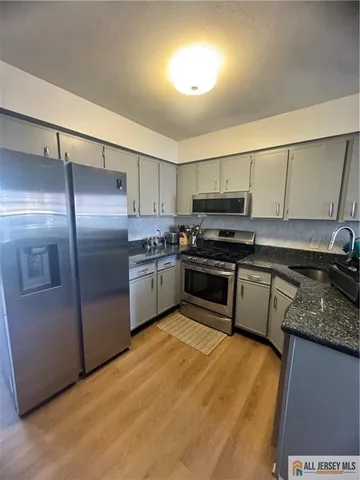 $3,150 | 80 Orion Road, Piscataway, NJ 08854