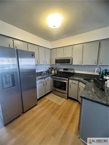 $3,150 | 80 Orion Road, Piscataway, NJ 08854