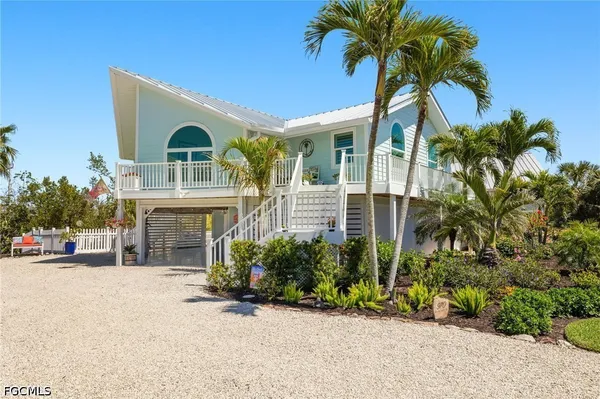 $869,000 | 970 Sand Castle Road, Sanibel, FL 33957
