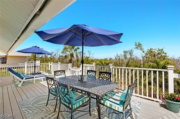 $869,000 | 970 Sand Castle Road, Sanibel, FL 33957