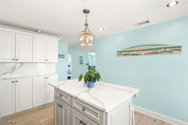$869,000 | 970 Sand Castle Road, Sanibel, FL 33957