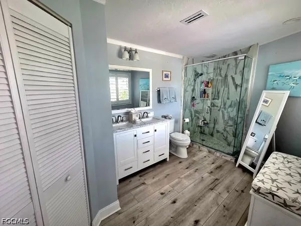 $869,000 | 970 Sand Castle Road, Sanibel, FL 33957