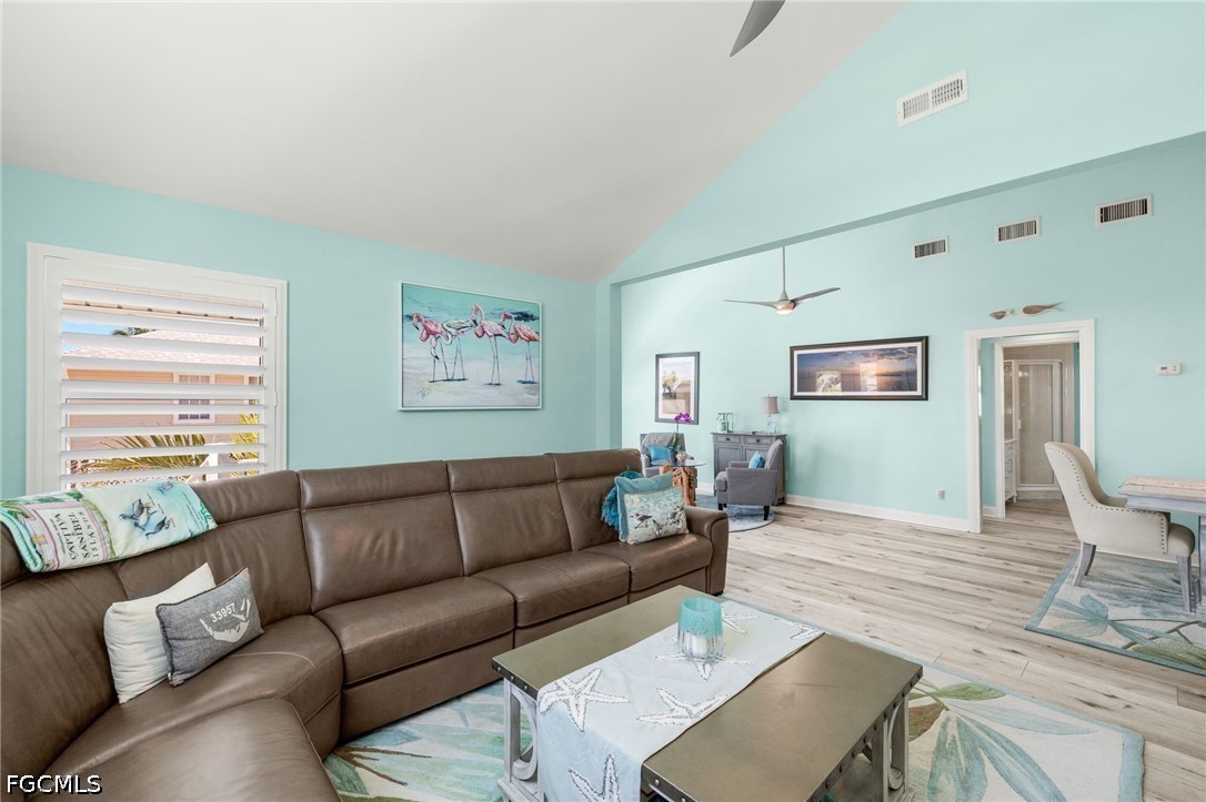 970 Sand Castle Road Sanibel, FL 33957 - Photo 8 of 39