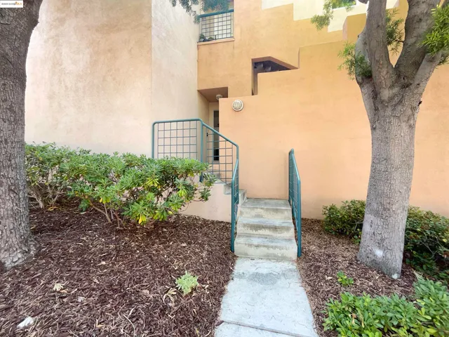 $1,092,000 | 991 Asilomar Terrace, Unit 1, Sunnyvale, CA 94086