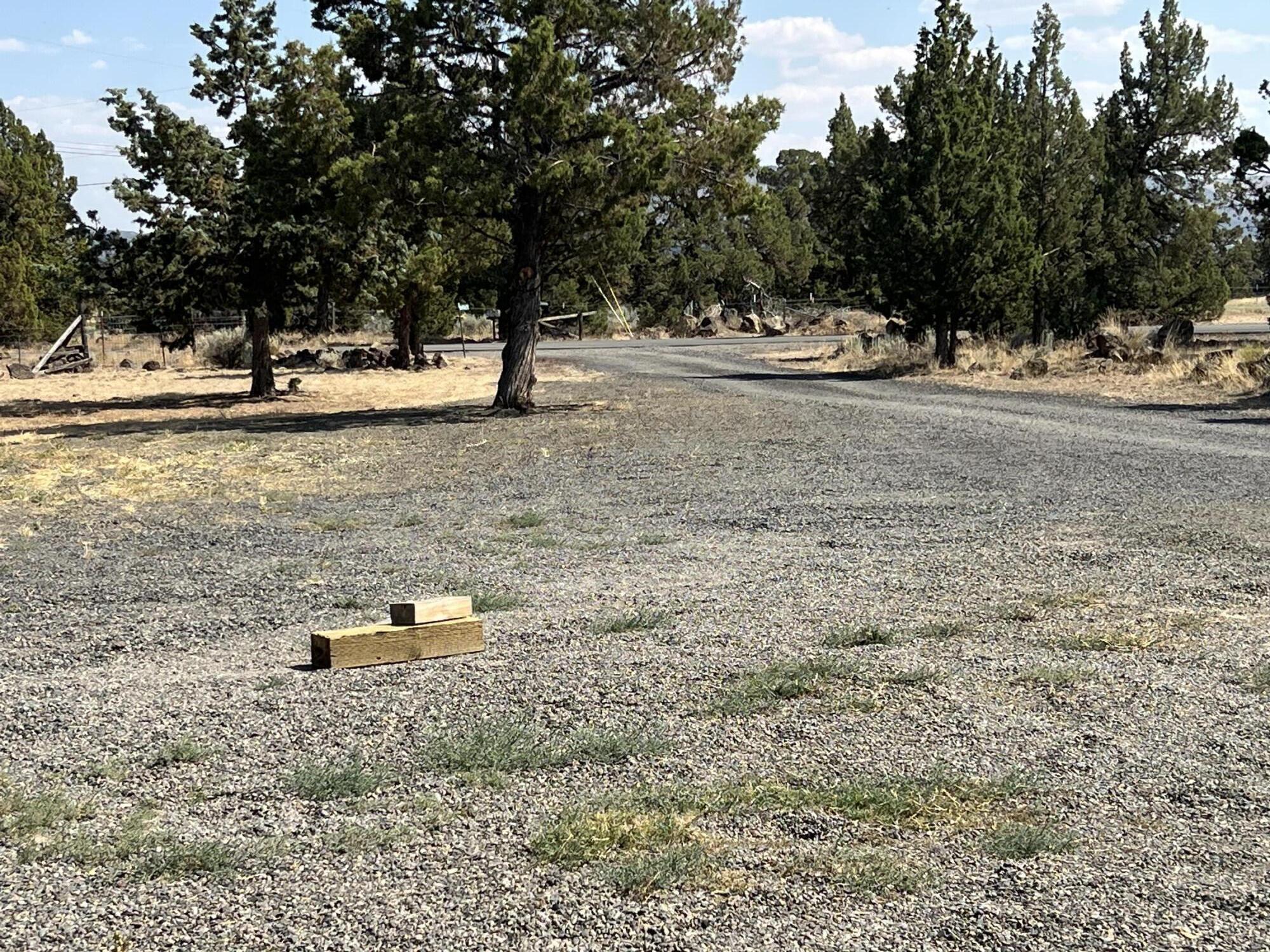 16061 Twin Lakes Road Powell Butte, OR 97753 - Photo 5 of 39 623C2CB6-CCC0-487D-A100-8B65035ECB74