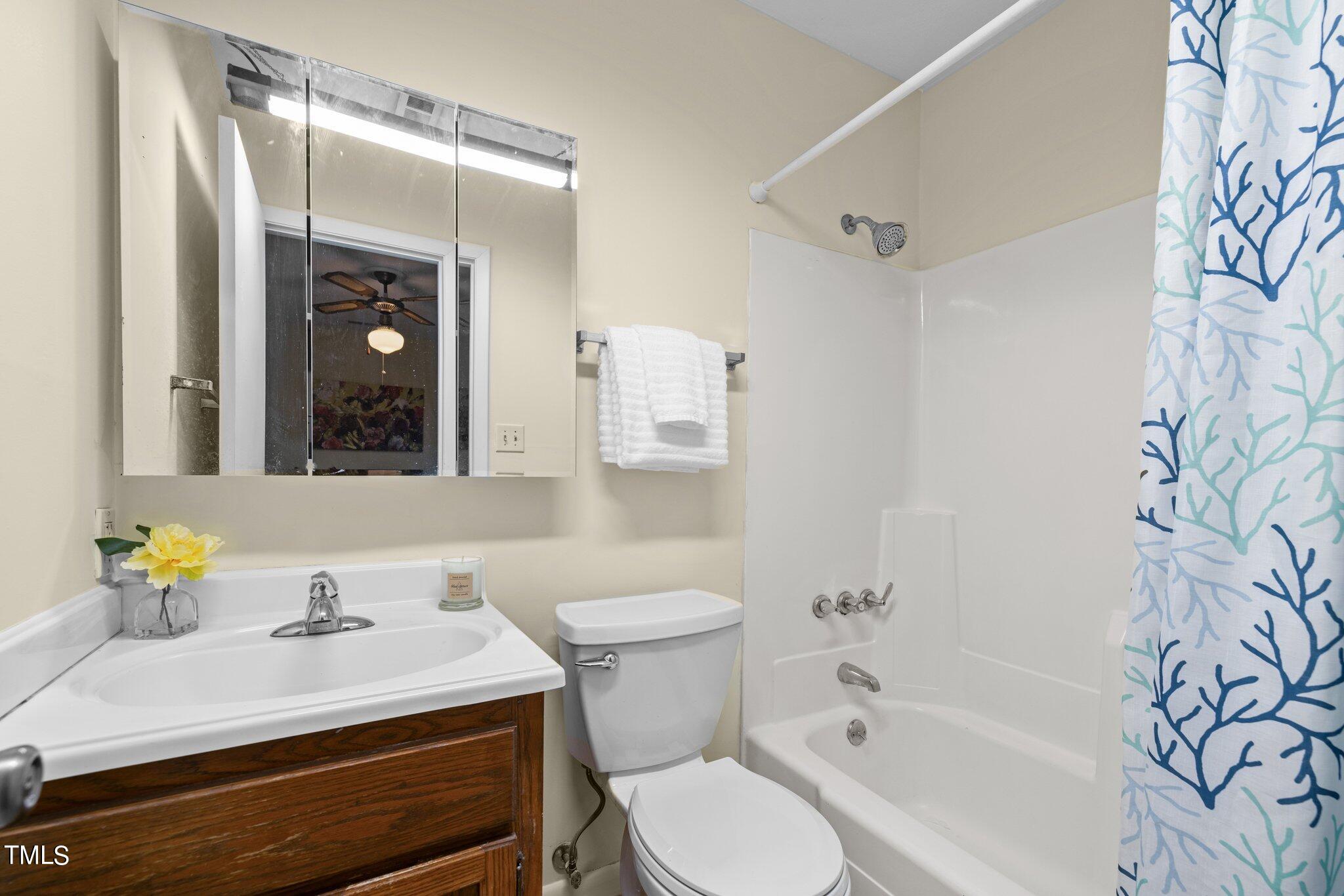 708 Godwin Court Raleigh, NC 27606 - Photo 34 of 48 13-web-or-mls-5Z8A0256