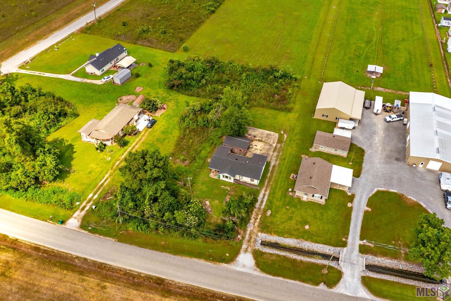 358 Bayou Blue Bypass Road Gray, LA 70359 - Photo 3 of 13