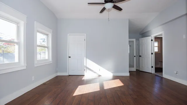 $219,900 | 1811 East Lincoln Street, Bloomington, IL 61701