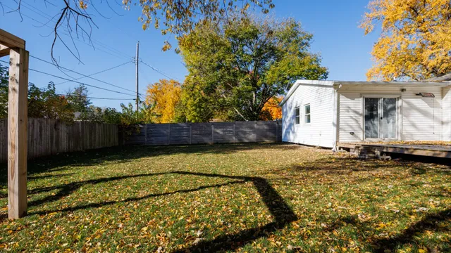 $219,900 | 1811 East Lincoln Street, Bloomington, IL 61701