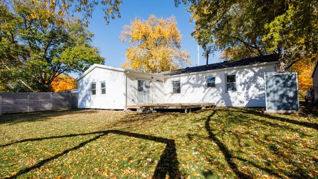 $219,900 | 1811 East Lincoln Street, Bloomington, IL 61701