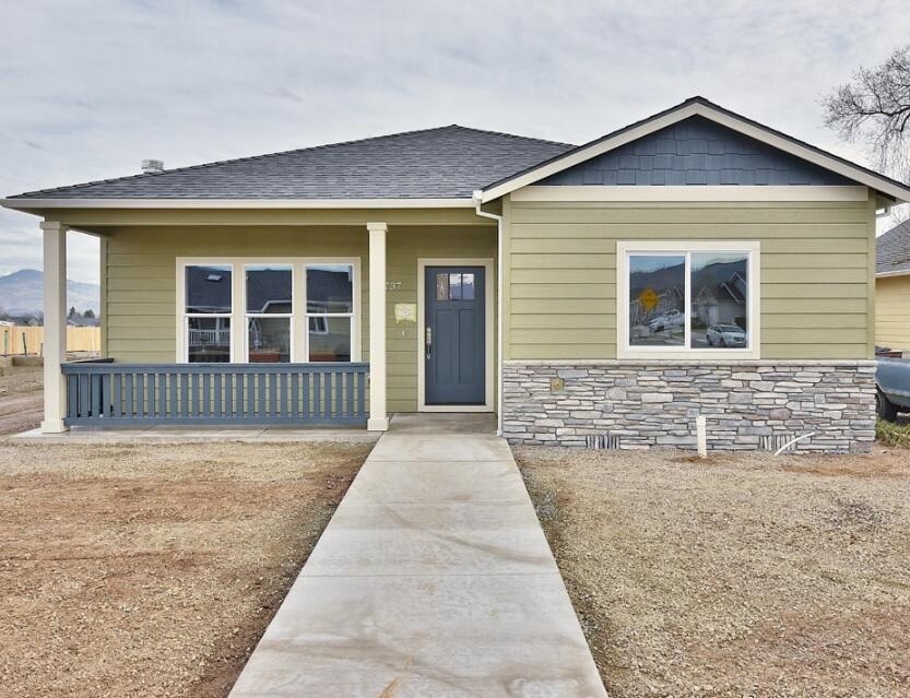 1737 Thomas Road Medford, OR 97501 - Photo 1 of 27 1