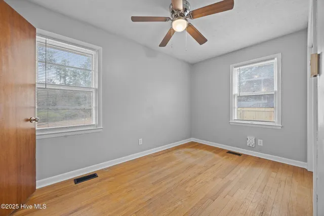 $189,900 | 820 East Donaldson Avenue, Raeford, NC 28376