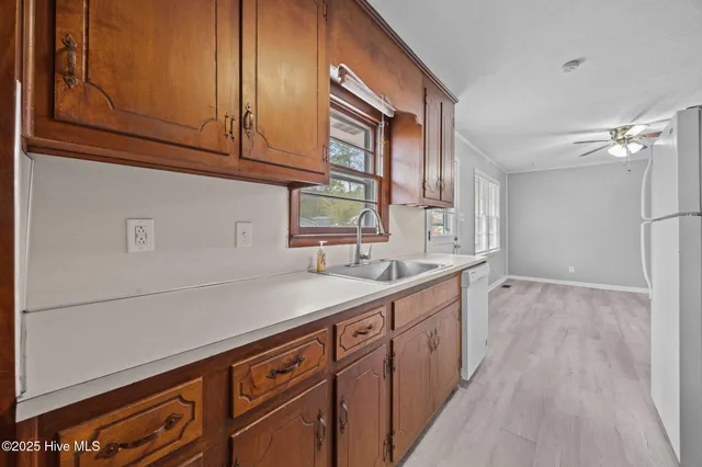 $189,900 | 820 East Donaldson Avenue, Raeford, NC 28376