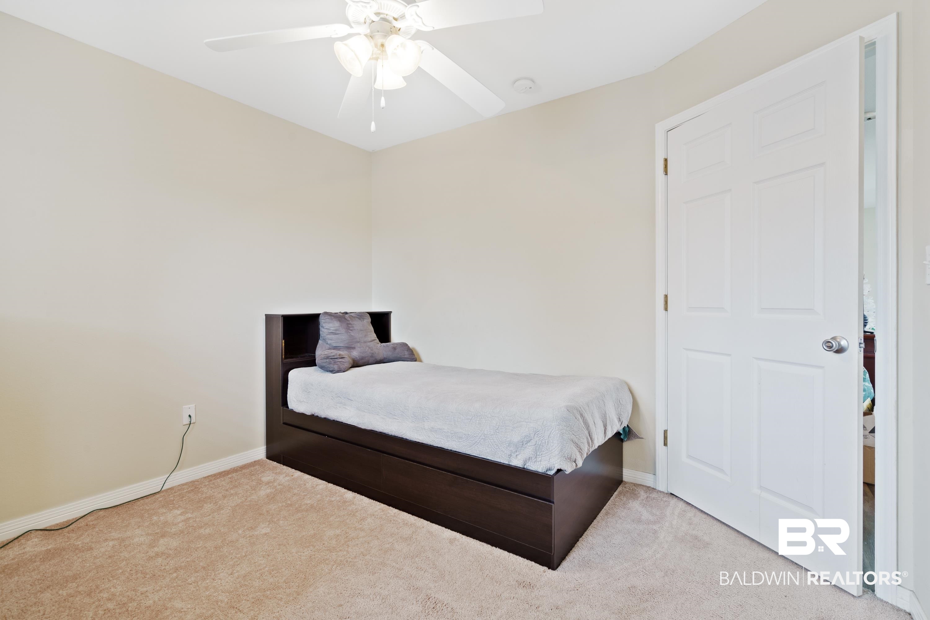 25957 Canal Road, Unit 112 Orange Beach, AL 36561 - Photo 12 of 19 Guest Bedroom