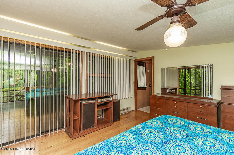 17296 Dry Ridge Road Louisville, KY 40299 - Photo 21 of 35 _ADS6898