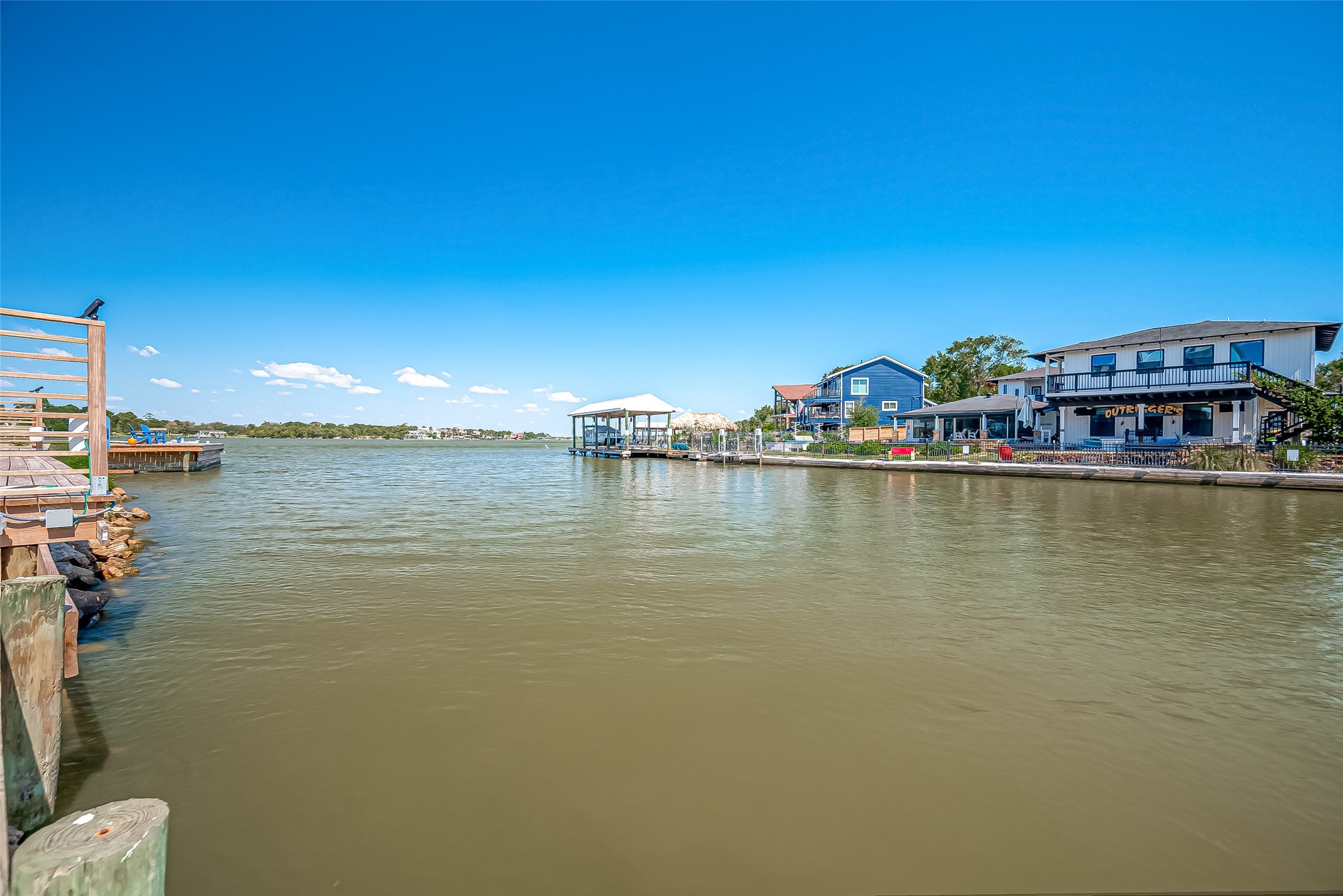 32 Commander Runco Lane Seabrook, TX 77586 - Photo 8 of 35